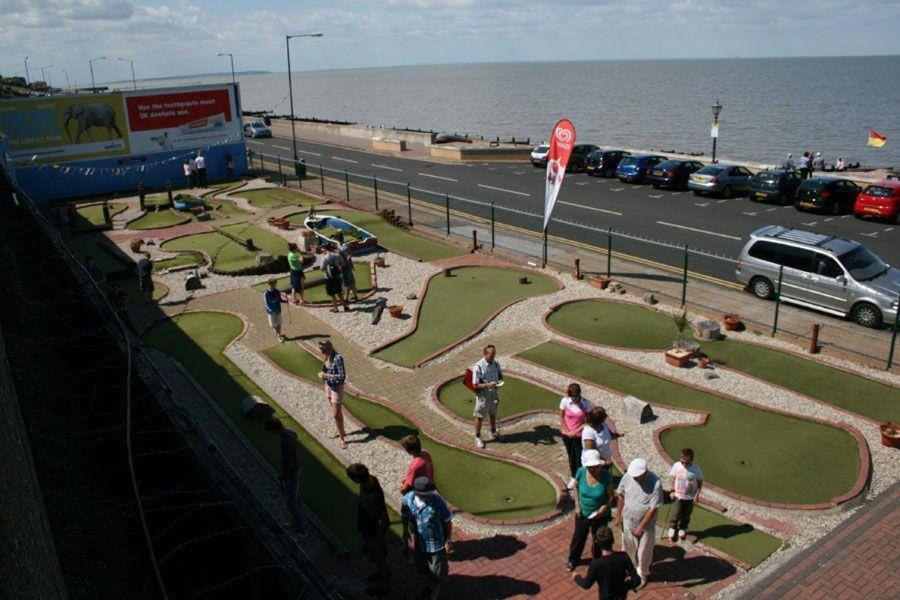 Florence House: Georgian Splendor by Herne Bay Beach Exterior photo